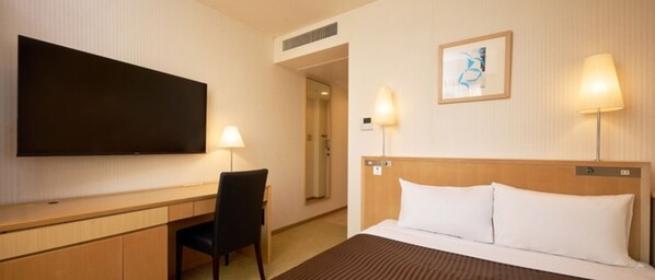 1 dormitorio, escritorio, tabla de planchar con plancha y wifi gratis