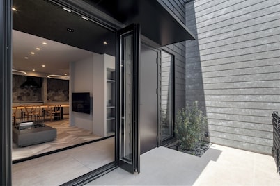 Newly built designer villa for rent conveniently / Matsusaka Mie
