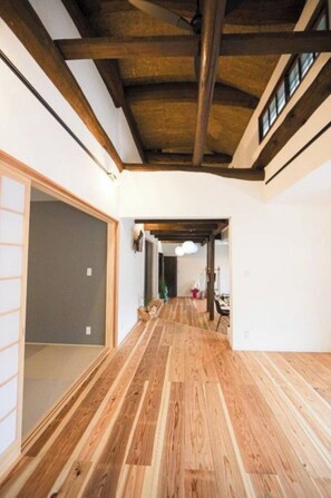 Interior - 2 Bedroom Apartment / Awaji Hyōgo (Awaji)