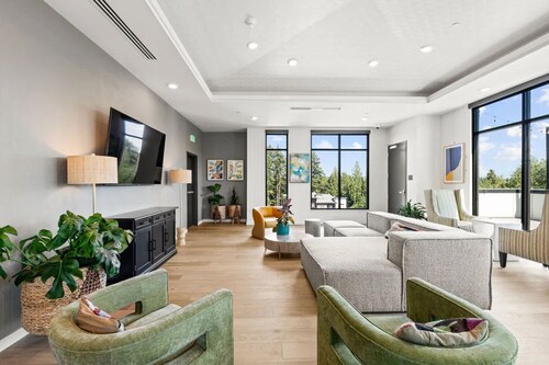 Blueground | Federal Way, AC, gym & bbq, nr parks