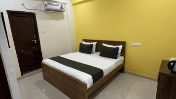 Classic Single Room | Free WiFi