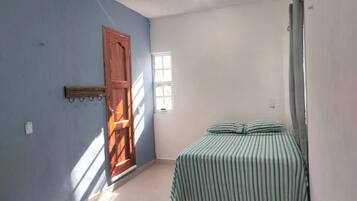 Iron/ironing board, free WiFi, bed sheets, wheelchair access