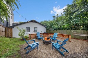 Property grounds - Rosé & Blue Bungalows - 2 Separate 2-Bedroom Units (Nashville)