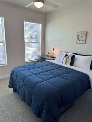 3 bedrooms, desk, iron/ironing board, WiFi