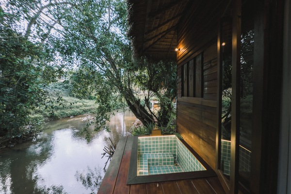 House, Non Smoking, Private Bathroom | 1 bedroom, desk, laptop workspace, WiFi (free)