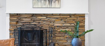 Siesta Sunset | Pet-Friendly • Fenced Yard • Fireplace • Patio BBQ • NEW FLOORS