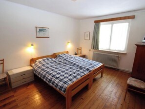 3 室のベッドルーム、インターネット