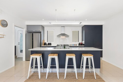 Wiltons Riverside family haven, pet friendly