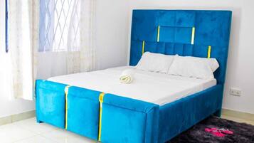 Classic Apartment, City View