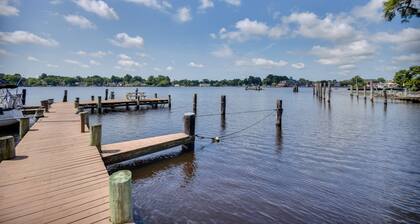 Boat & Fish: Waterfront Gem on Pasquotank River!