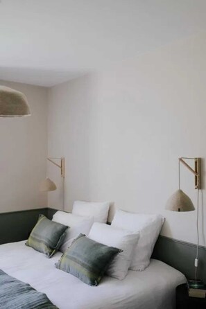 3 slaapkamers, een strijkplank/strijkijzer, gratis wifi