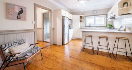 South Dubbo Hideaway - Pet Friendly