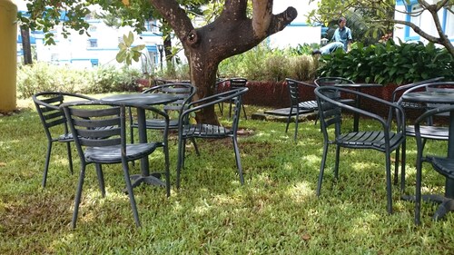 Samson Vacations At Karma Royal Palms Service Apartment  beach 10 min walking