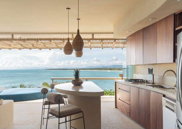 Fridge, microwave, dishwasher, coffee/tea maker