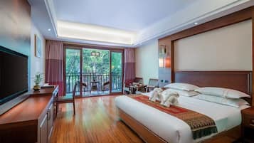 Luxury-Einzelzimmer, 1 Schlafzimmer, Blick auf die Anlage | Zimmersafe, individuell dekoriert, Schreibtisch, kostenloses WLAN