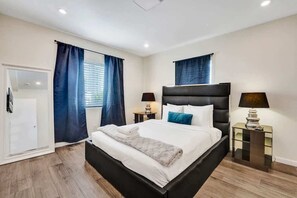 1 chambre, fer et planche à repasser, Wi-Fi, draps fournis