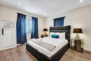 2 habitaciones, tabla de planchar con plancha, wifi y ropa de cama