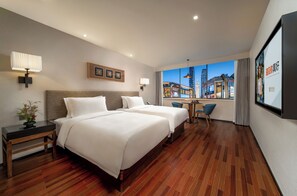 Four Seasons View Twin Room | View from room - SSAW Boutique Hotel (Jiefangbei Hongyadong Branch) (Chongqing)