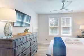 3 soverom, strykejern/-brett, wi-fi (inkludert) og sengetøy