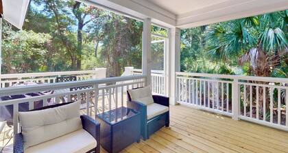 Stylish New Luxury Home, Dog Friendly, Great Outdoor Spaces, BHI Club+Golf Perfect for Entire Family