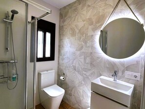 Nhà, hút thuốc | 3 phòng ngủ 