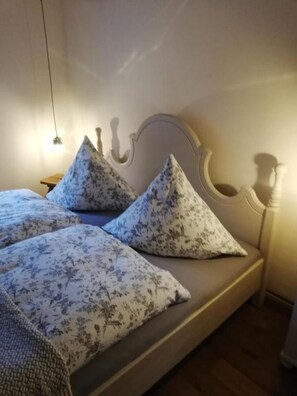1 dormitori, wifi i roba de llit