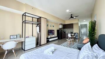 Down duvets, individually furnished, free WiFi
