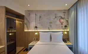 Chambre Premier | Literie de qualité, couette en duvet, minibar, coffre-fort