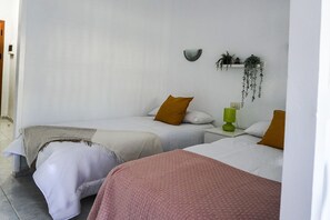 Free WiFi, bed sheets