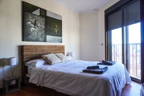 2 chambres, fer et planche Ă repasser, Wi-Fi gratuit, draps fournis