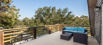 Pescadora by Rather Be Properties