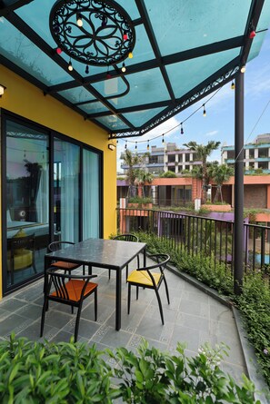 Deluxe Villa | Terrace/patio