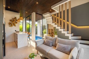 Deluxe Villa, 2 Bedrooms, Garden View | Living area
