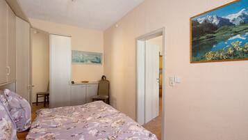 1 Schlafzimmer, Bügeleisen/Bügelbrett, kostenloses WLAN, Bettwäsche