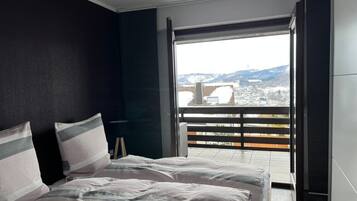 3 間睡房、免費 Wi-Fi、床單