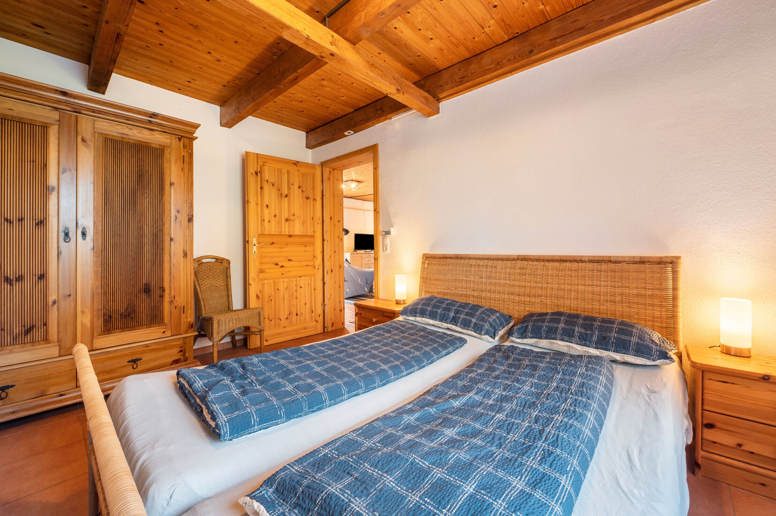 3 sovrum, strykjärn/strykbräda, gratis wi-fi och sängkläder