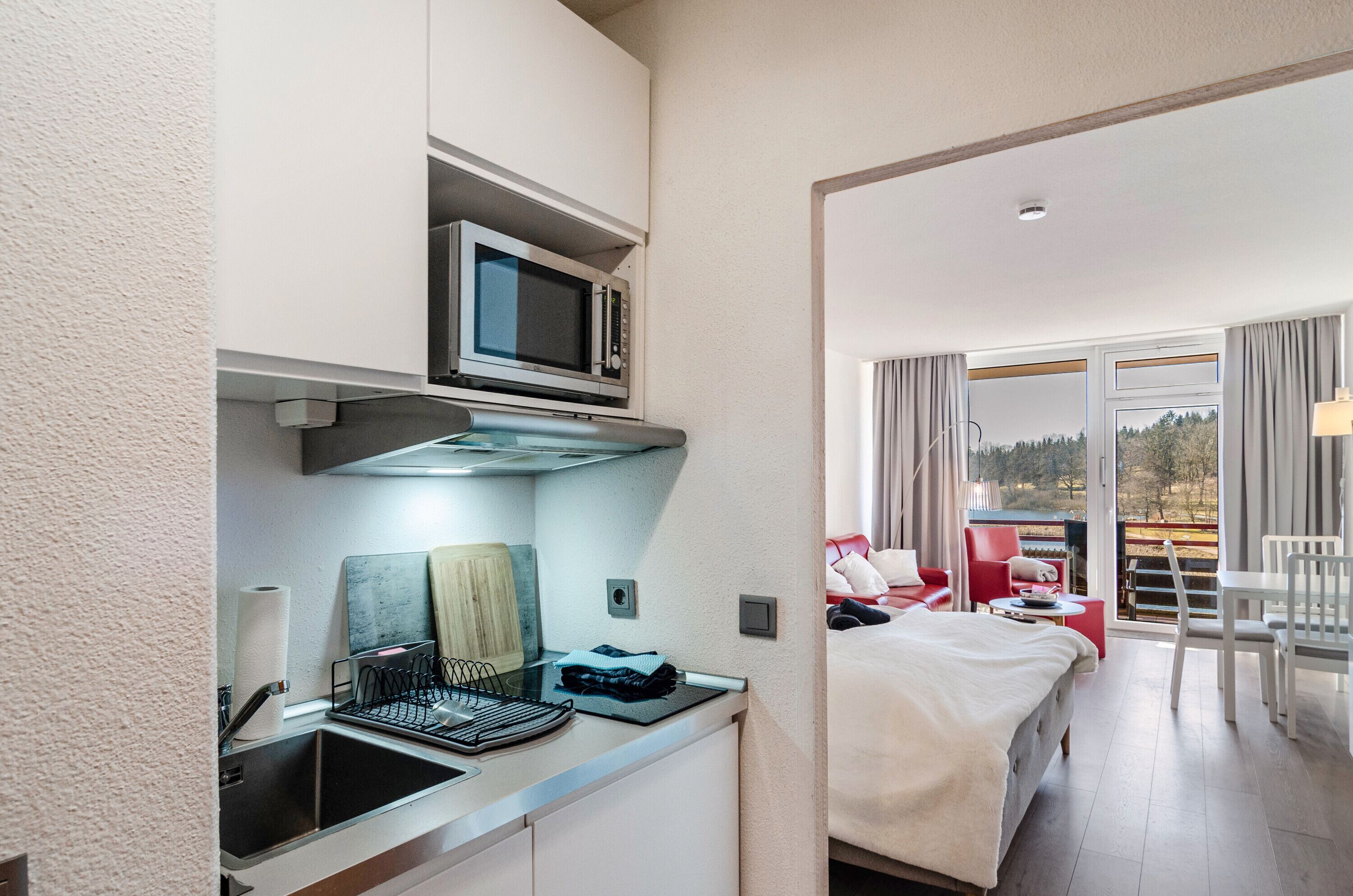 雪櫃、微波爐、爐具、咖啡機/沖茶器