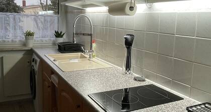 Ferienwohnung 'Ruhiger Zeithain' mit privatem Garten, Wi-Fi und Klimaanlage