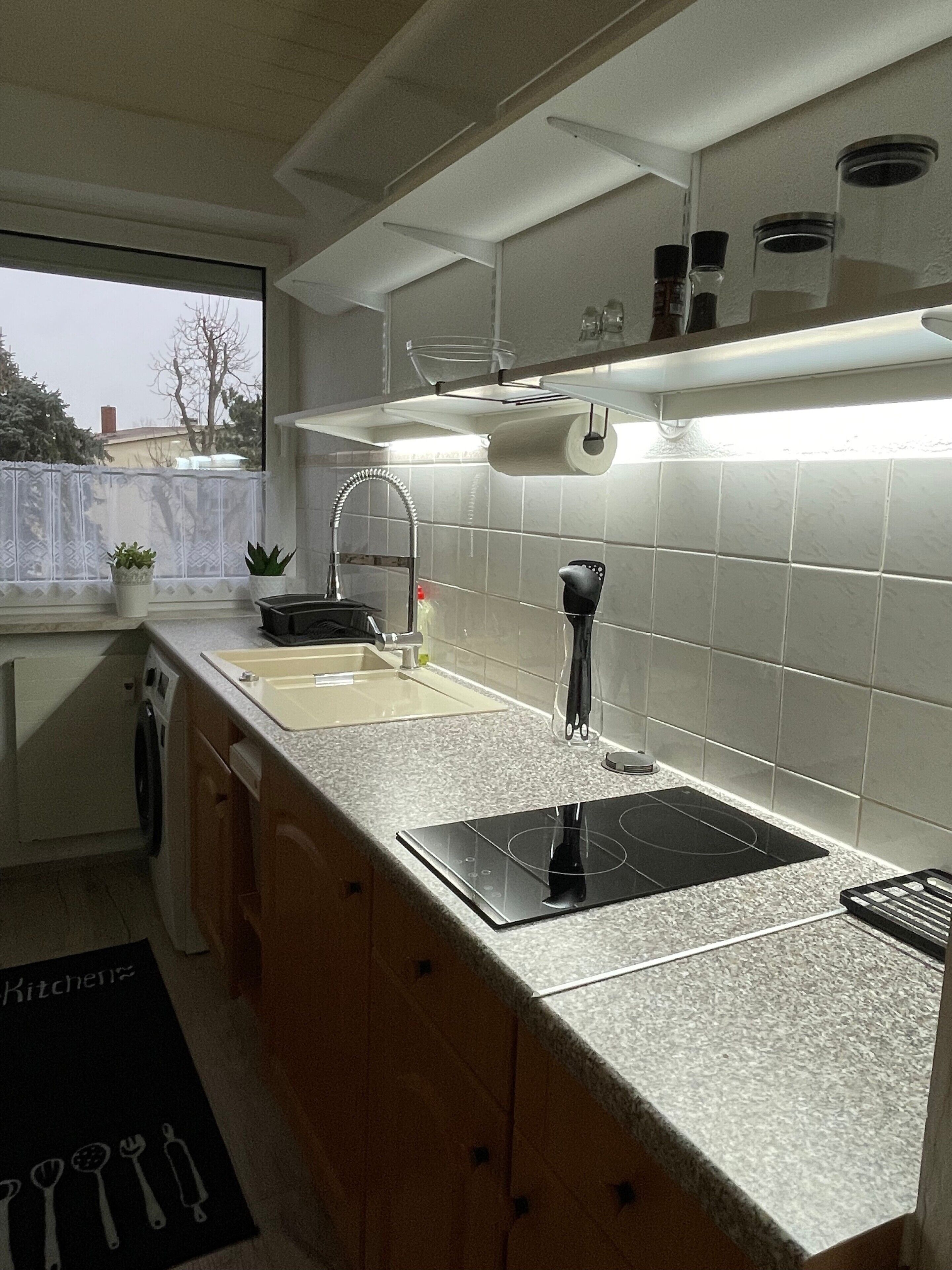 Refrigerador, horno, parrilla de estufa y lavavajillas 