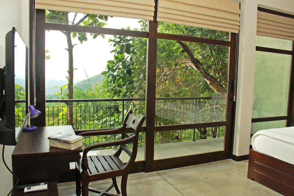 Standard Double Room | Iron/ironing board, free WiFi