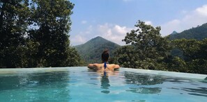 13 outdoor pools - AHAS GAWWA Eco Lodge (Padukka)