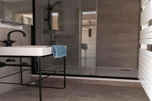 Shower - Escape to Nature in Vencimont (Vencimont)