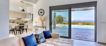 Sternes Panorama Executive  Villa with Pool, Sitia