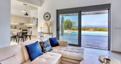 Sternes Panorama Executive Villa with Pool, Sitia