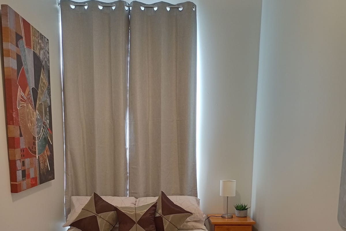 Standard Double Room | Laptop workspace, iron/ironing board (on request), WiFi (free)