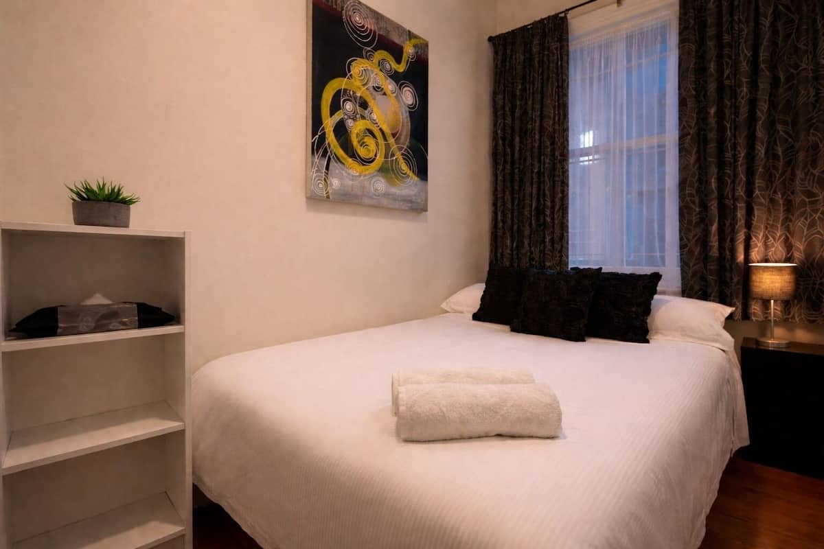 Classic Double Room | Laptop workspace, iron/ironing board (on request), WiFi (free)