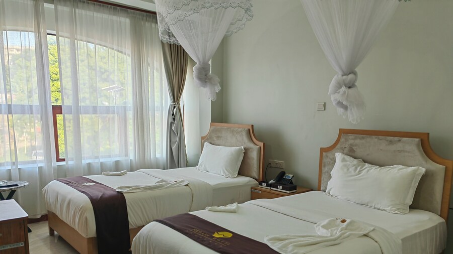 Mkoani Hotel & Conference Center