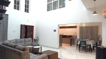 Presidential Villa, Balcony, Resort View | Ruang tamu