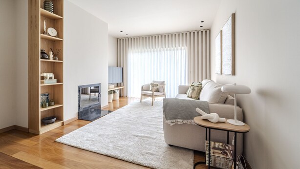 TV, fireplace - Maximus Design By House and People (Braga)
