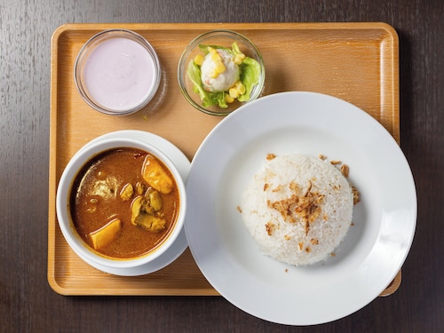 朝食